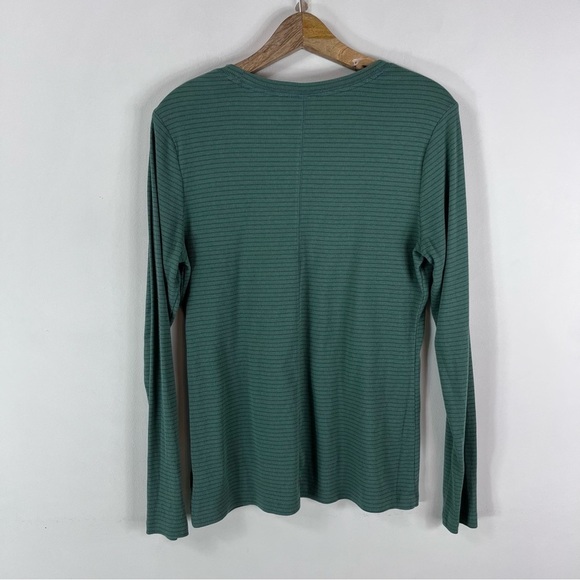 STRANGER THINGS Universal Thread Green Striped Long Sleeve Top ASO Max Mayfield - Picture 10 of 11
